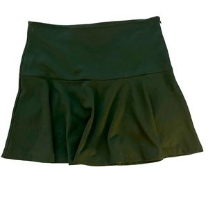 Hinge Dark Green Mini Flip Skirt, size M